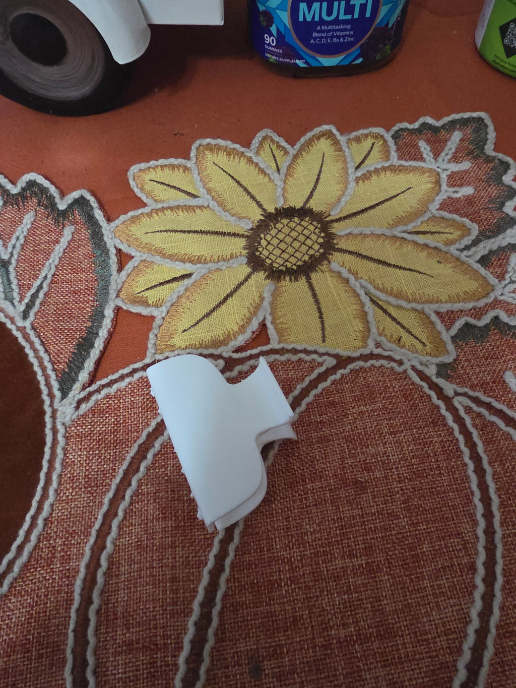 plain white har claw clips